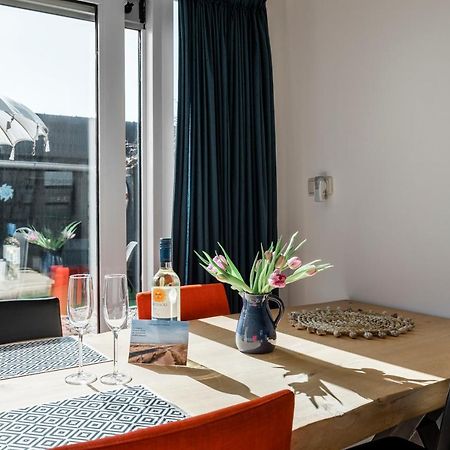 Strandhuis De Zeeparel Met Hottub Petten Exterior photo