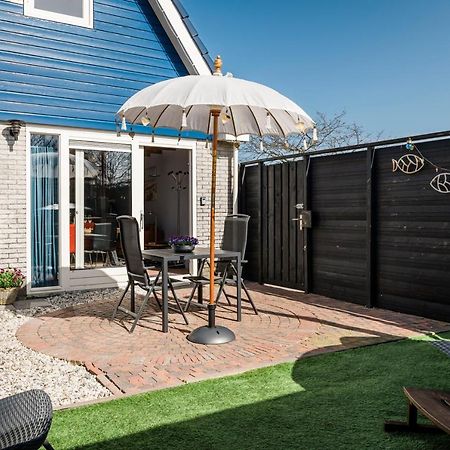 Strandhuis De Zeeparel Met Hottub Petten Exterior photo